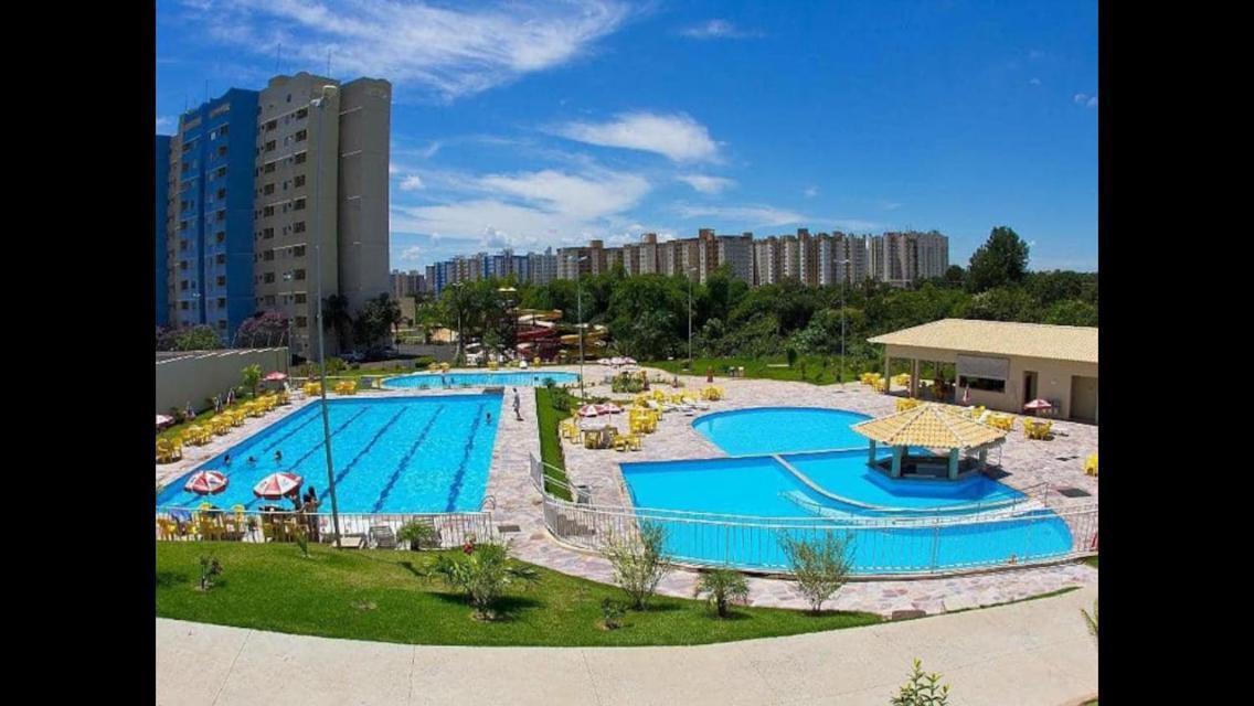 Hotel Golden Dolphin Com Cafe Da Manha! Piscinas 24H Калдас-Новас Экстерьер фото