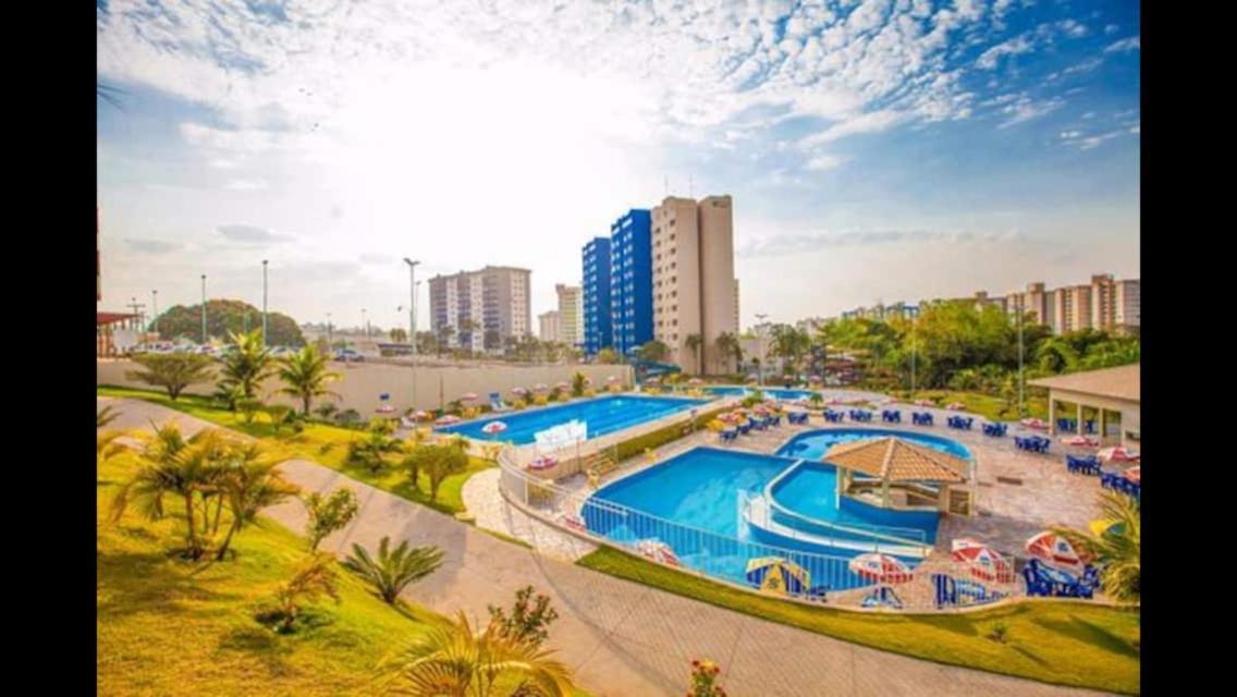 Hotel Golden Dolphin Com Cafe Da Manha! Piscinas 24H Калдас-Новас Экстерьер фото