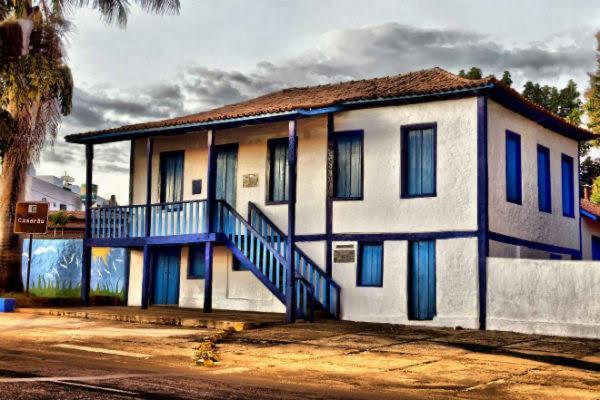 Hotel Golden Dolphin Com Cafe Da Manha! Piscinas 24H Калдас-Новас Экстерьер фото