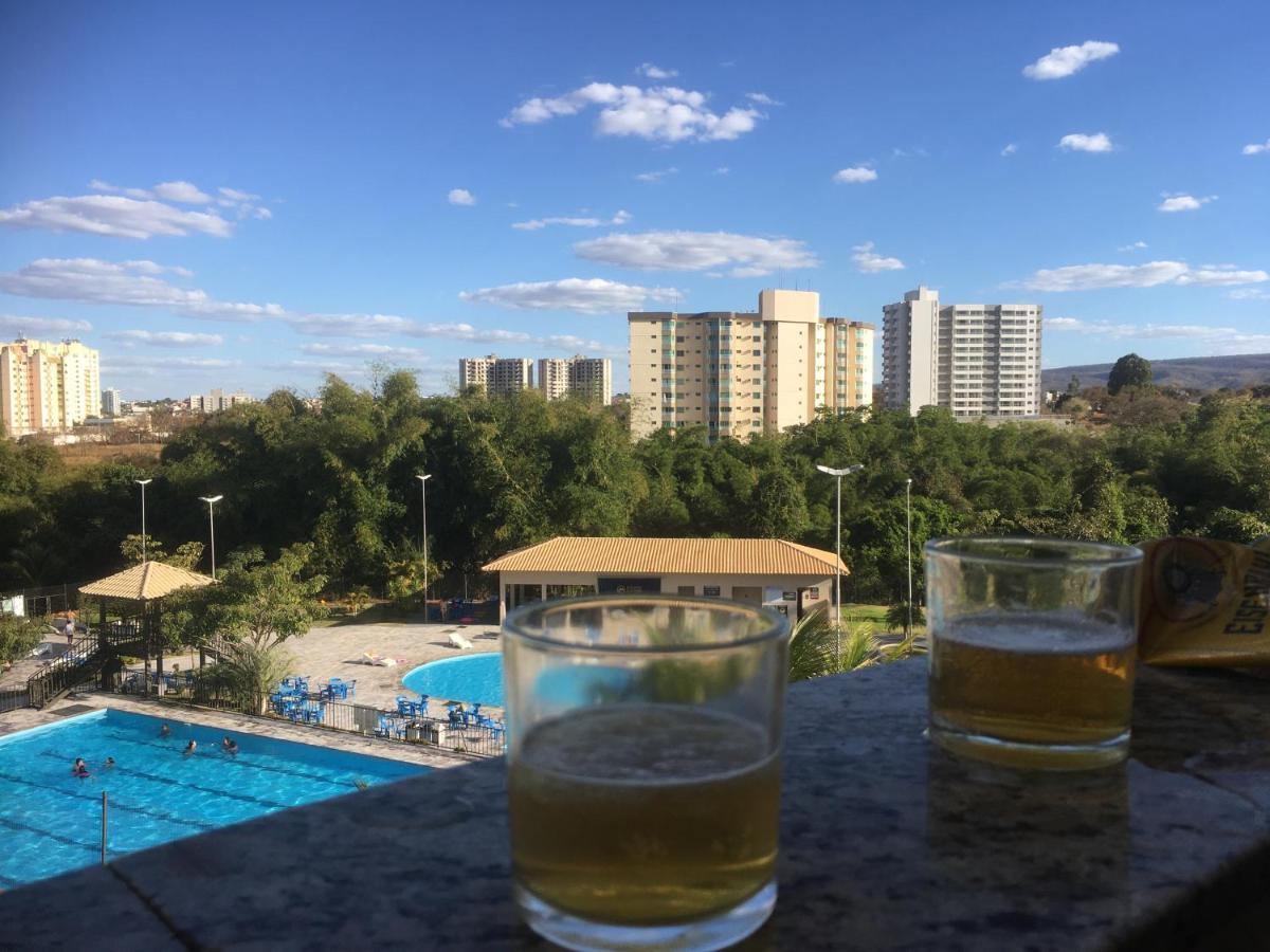 Hotel Golden Dolphin Com Cafe Da Manha! Piscinas 24H Калдас-Новас Экстерьер фото